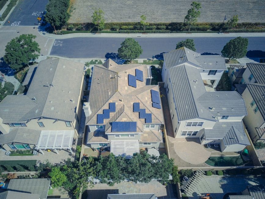 Top 5 Questions to Ask a Denver Solar Company Before Signing