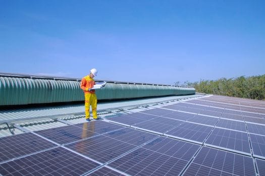 solar technician rooftop
