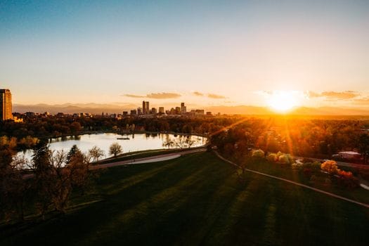 denver skyline mountains